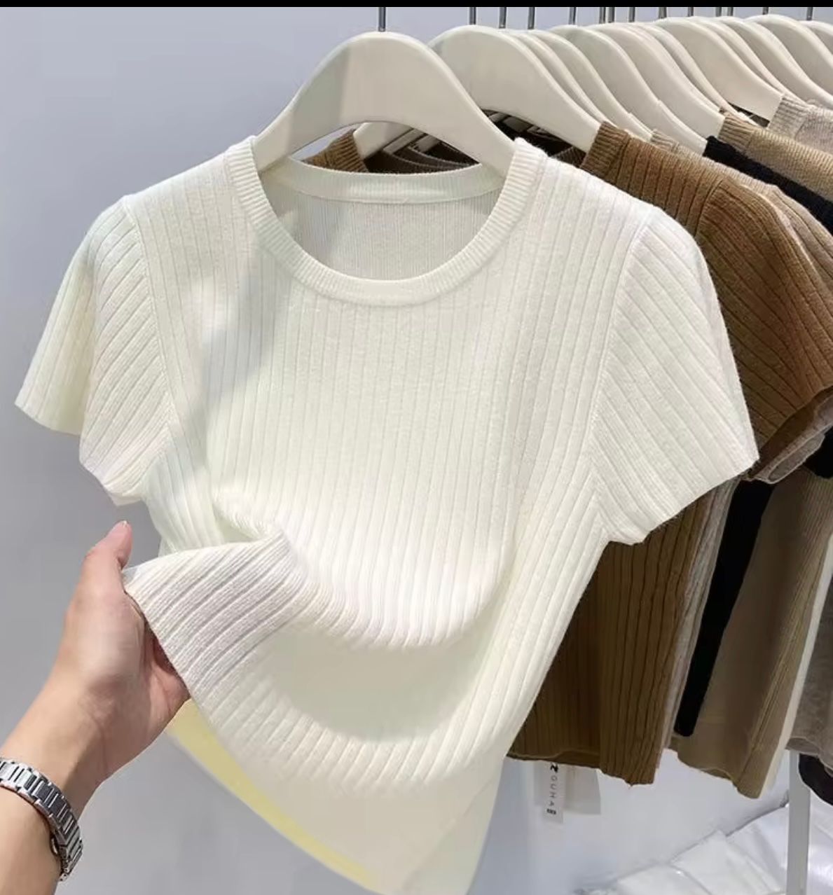 Ribbed knit shirt