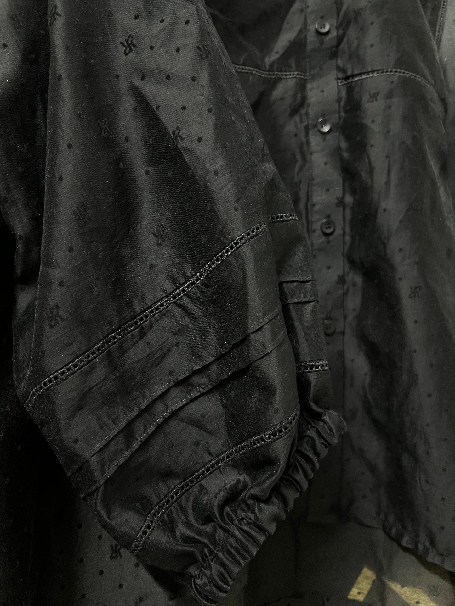 Black shirt